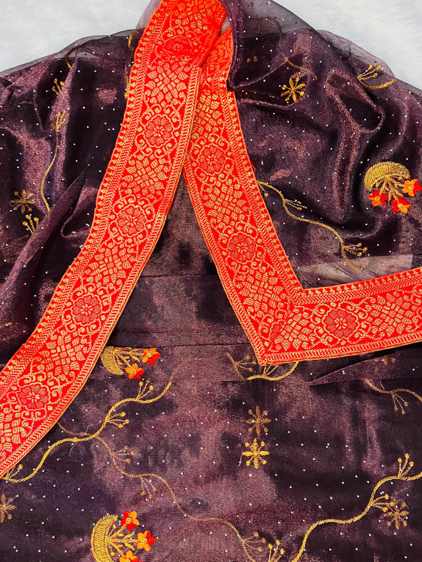 Organza silk (with border)